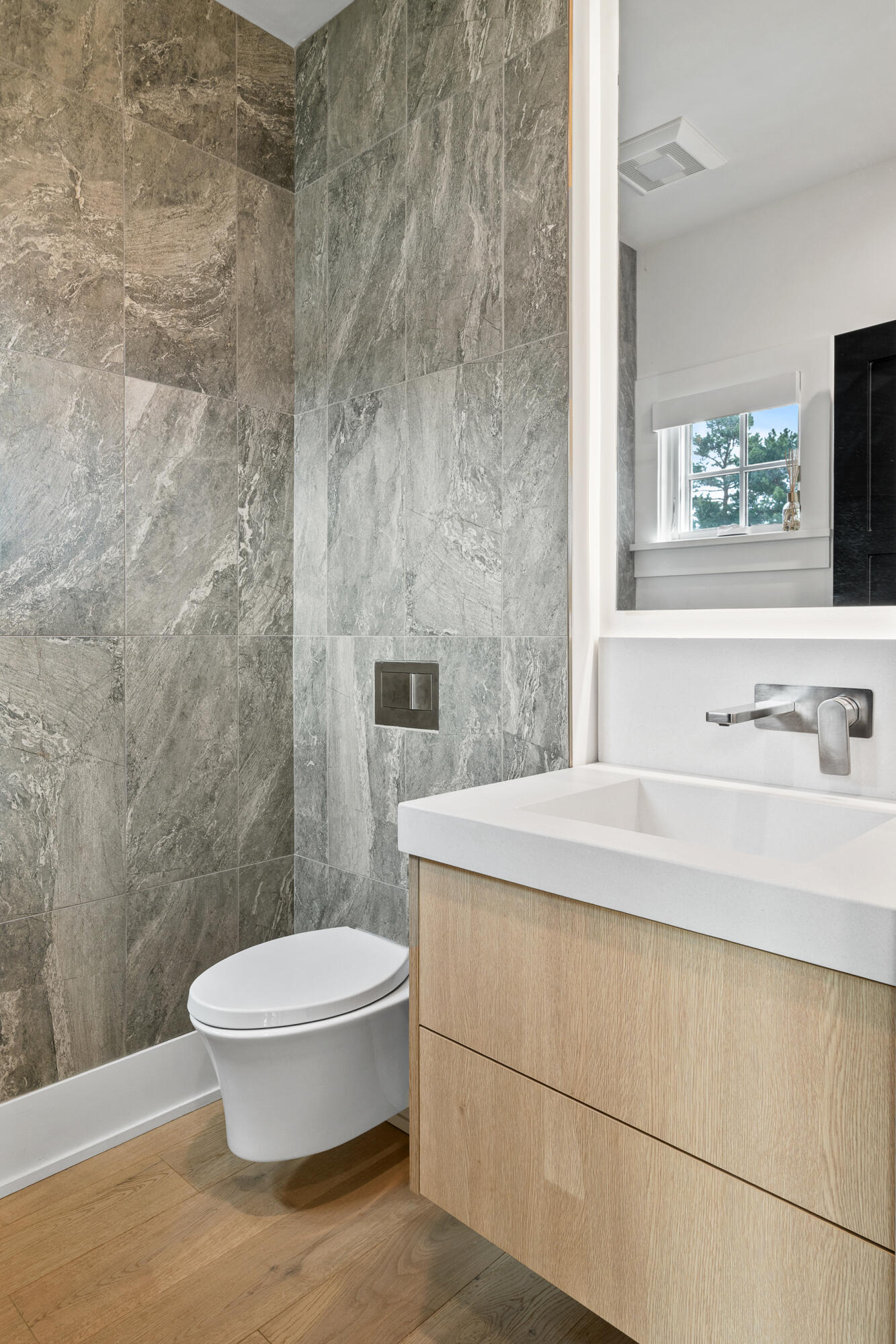 278 High Street, Unit 9 Fontana, WI 53125 - Photo 38 of 111 278 High St-60