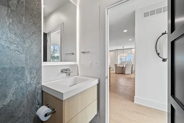 $1,765,000 | 278 High Street, Unit 9, Fontana, WI 53125