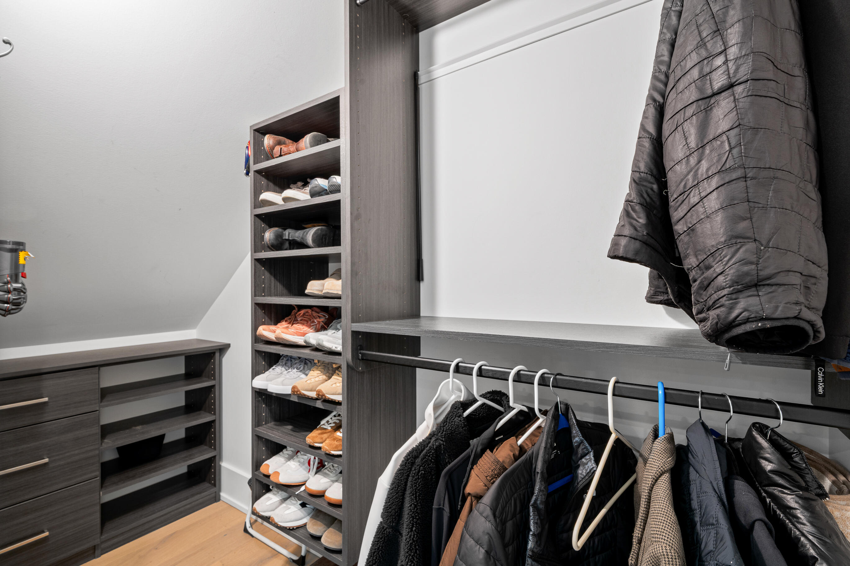 278 High Street, Unit 9 Fontana, WI 53125 - Photo 40 of 110 Custom Shelving