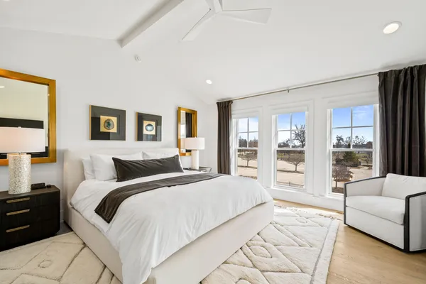 $1,765,000 | 278 High Street, Unit 9, Fontana, WI 53125