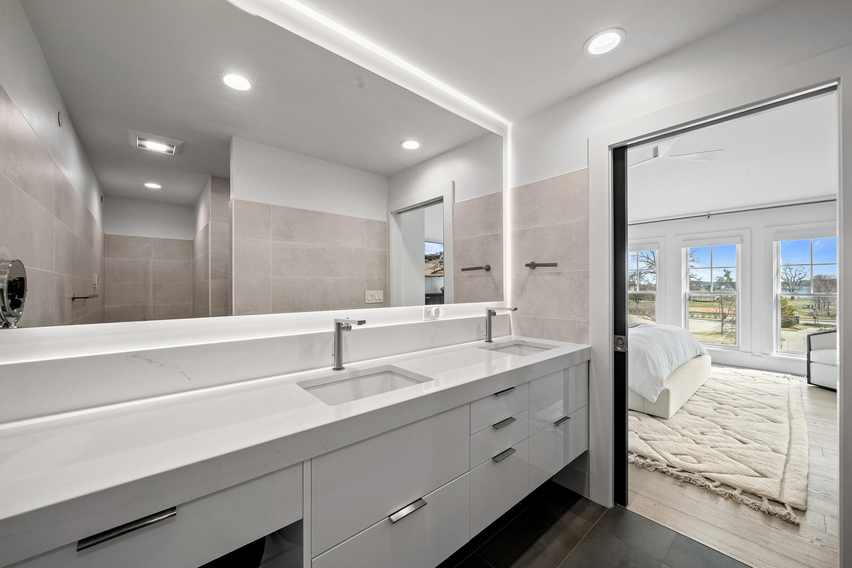 278 High Street, Unit 9 Fontana, WI 53125 - Photo 51 of 111 Everywhere you LOOK!