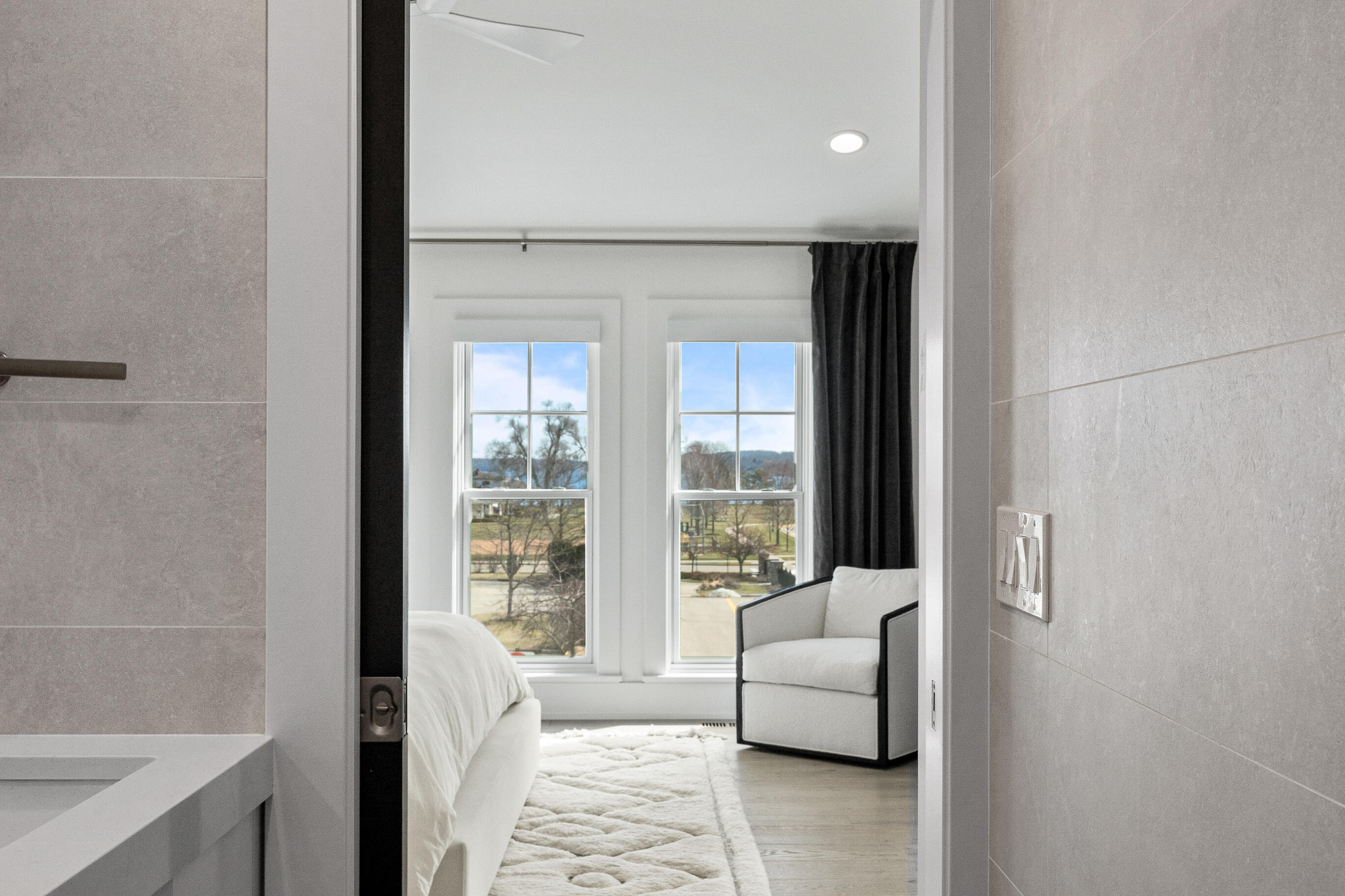 278 High Street, Unit 9 Fontana, WI 53125 - Photo 53 of 111 278 High St-84