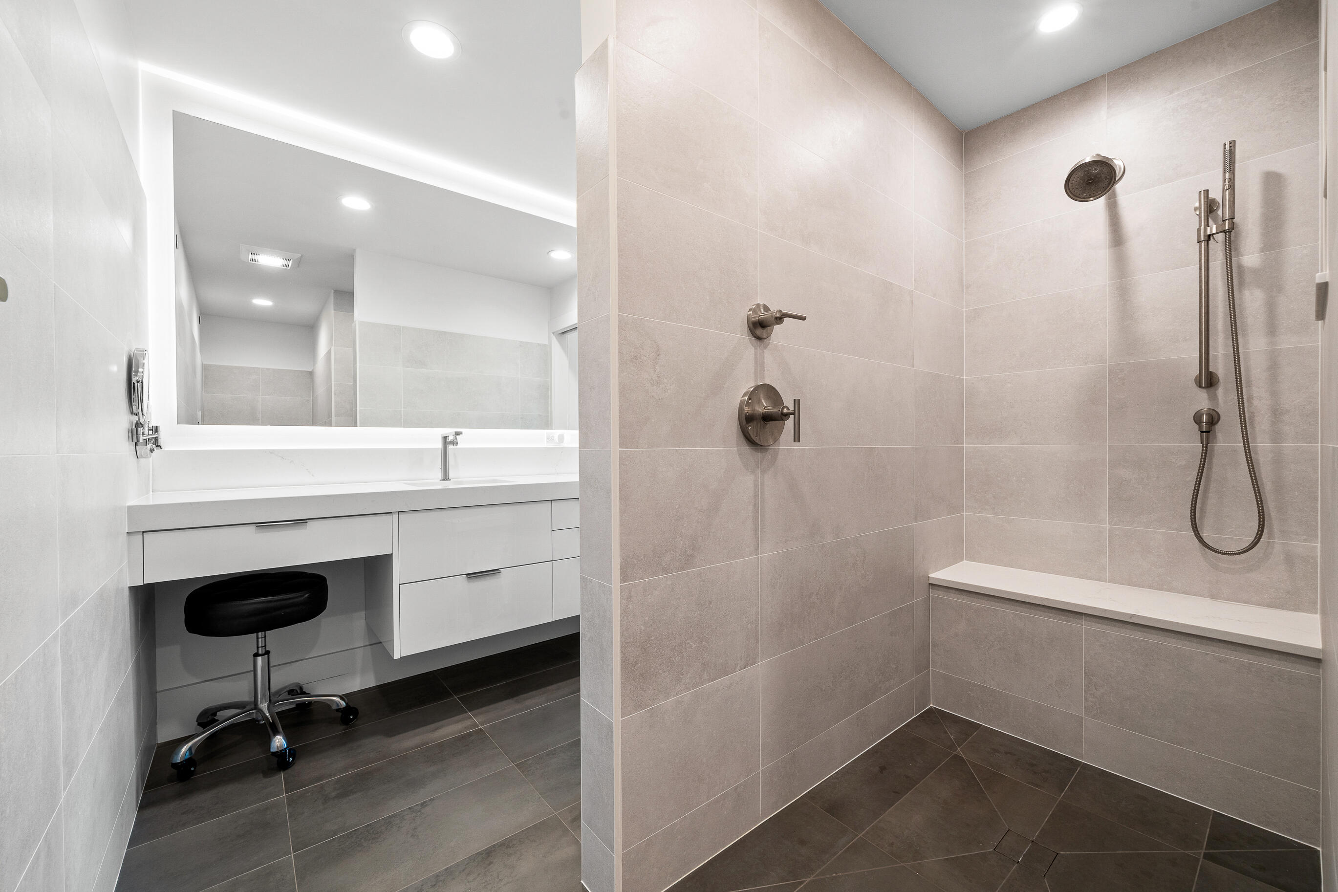 278 High Street, Unit 9 Fontana, WI 53125 - Photo 60 of 115 278 High St-87