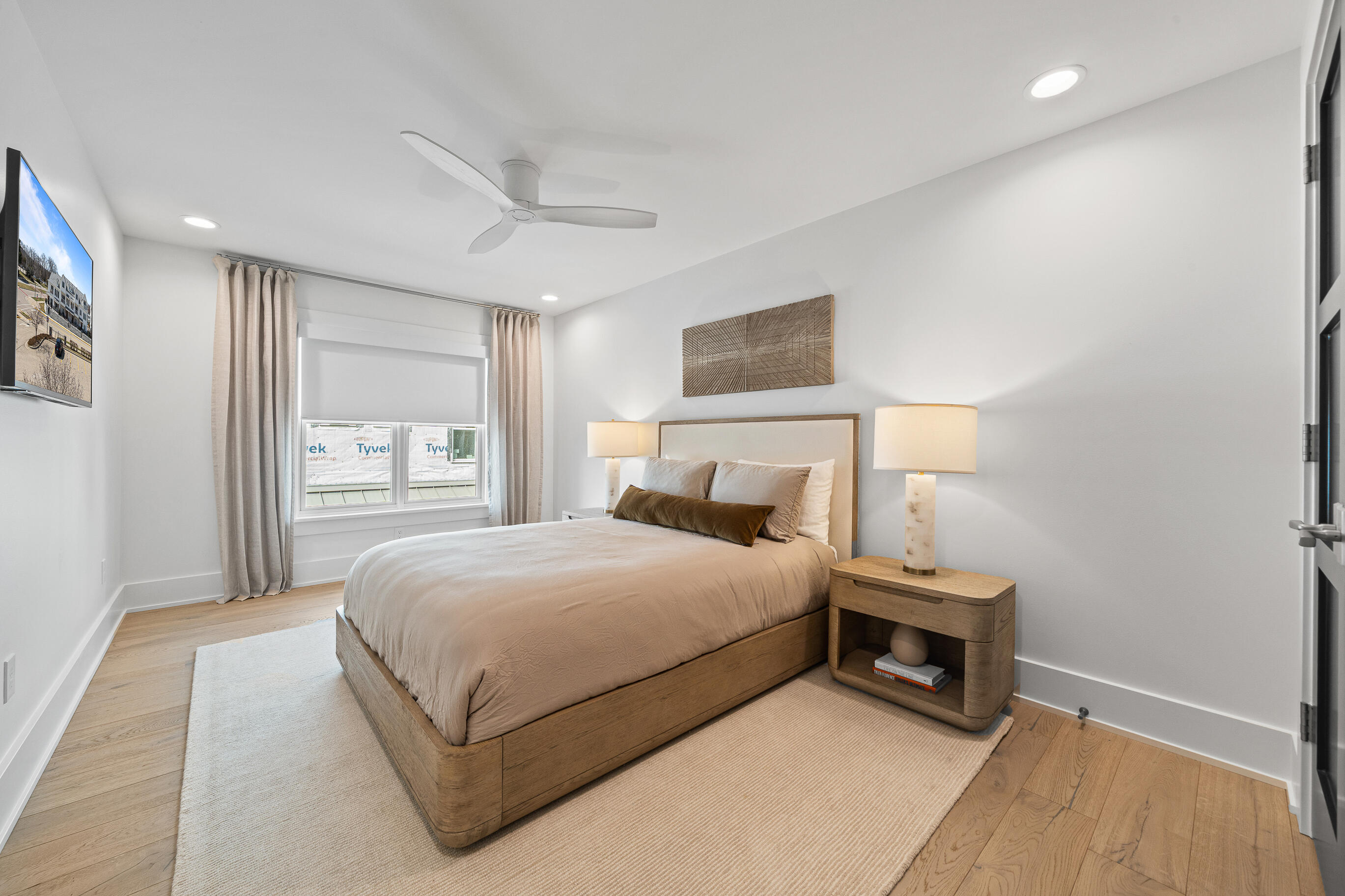 278 High Street, Unit 9 Fontana, WI 53125 - Photo 71 of 111 Second Bedroom