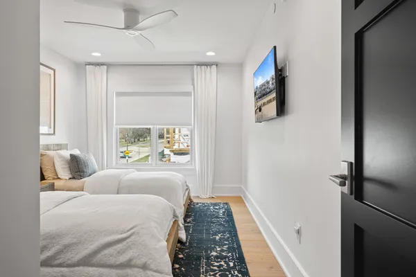 $1,765,000 | 278 High Street, Unit 9, Fontana, WI 53125