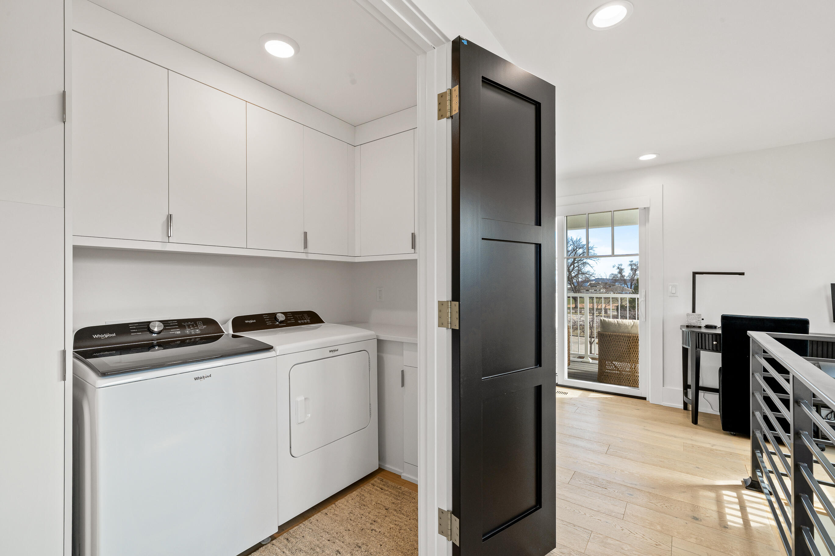 278 High Street, Unit 9 Fontana, WI 53125 - Photo 86 of 111 Custom Cabinetry