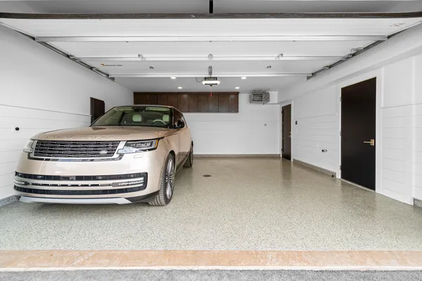 $1,765,000 | 278 High Street, Unit 9, Fontana, WI 53125