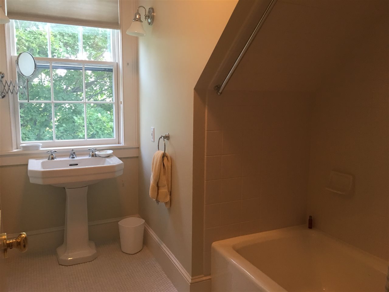 1468 High Pastures Road Hartford, VT 05091 - Photo 15 of 26 Gallery Image 15