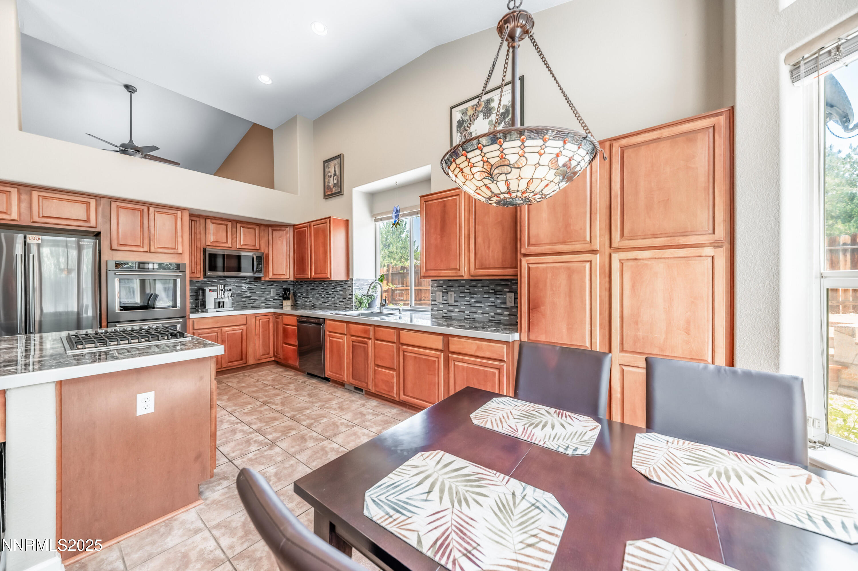 4999 Foxcreek Trail Reno, NV 89519 - Photo 15 of 46 f-1034_205