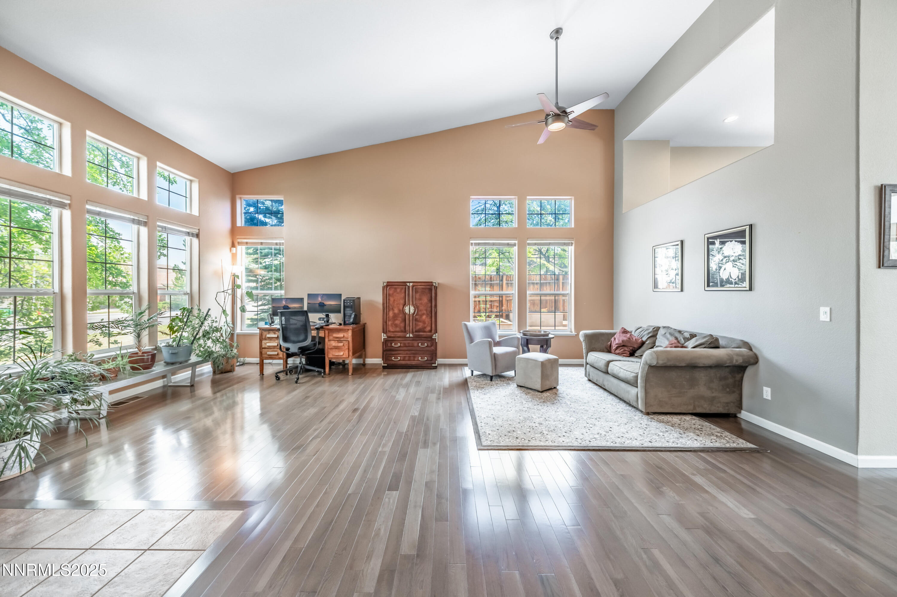 4999 Foxcreek Trail Reno, NV 89519 - Photo 3 of 46 f-1022_483