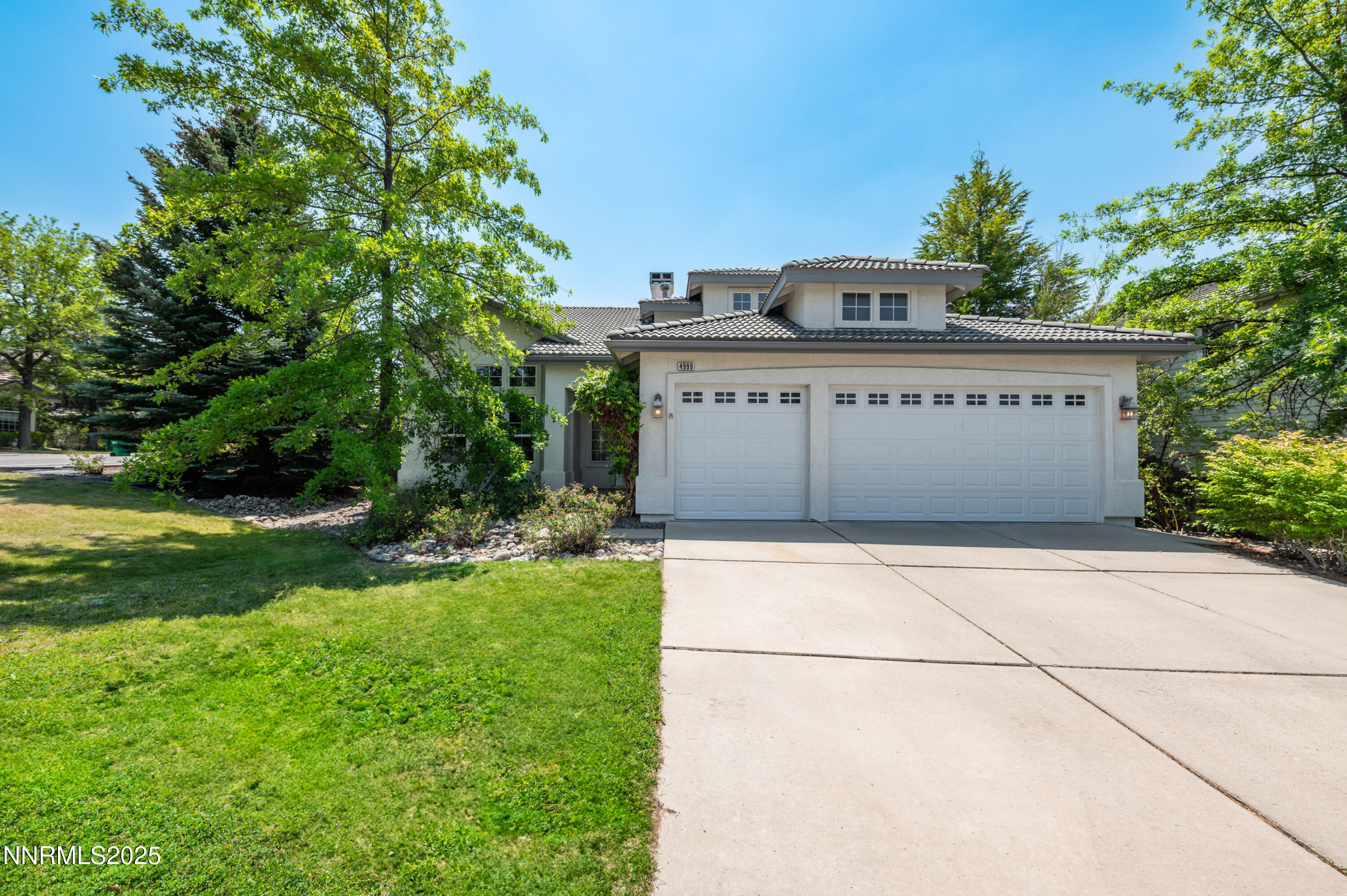 4999 Foxcreek Trail Reno, NV 89519 - Photo 43 of 46 f-1016_65