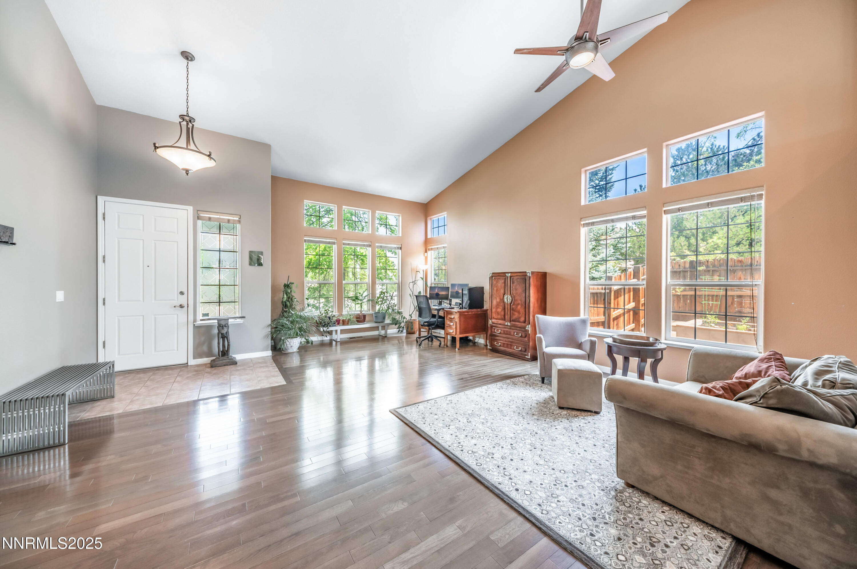 4999 Foxcreek Trail Reno, NV 89519 - Photo 7 of 46 f-1026_170