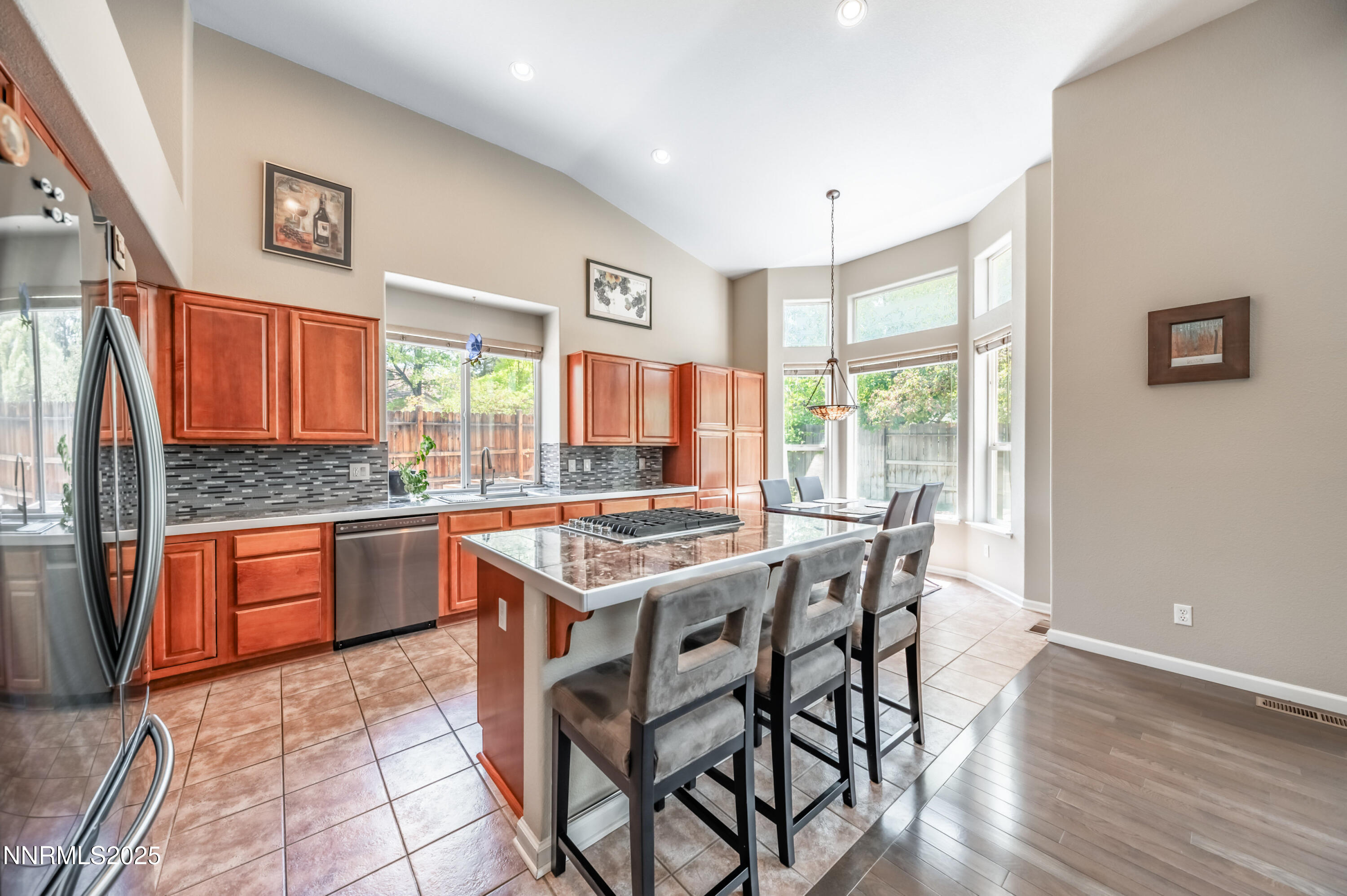 4999 Foxcreek Trail Reno, NV 89519 - Photo 8 of 46 f-1027_560