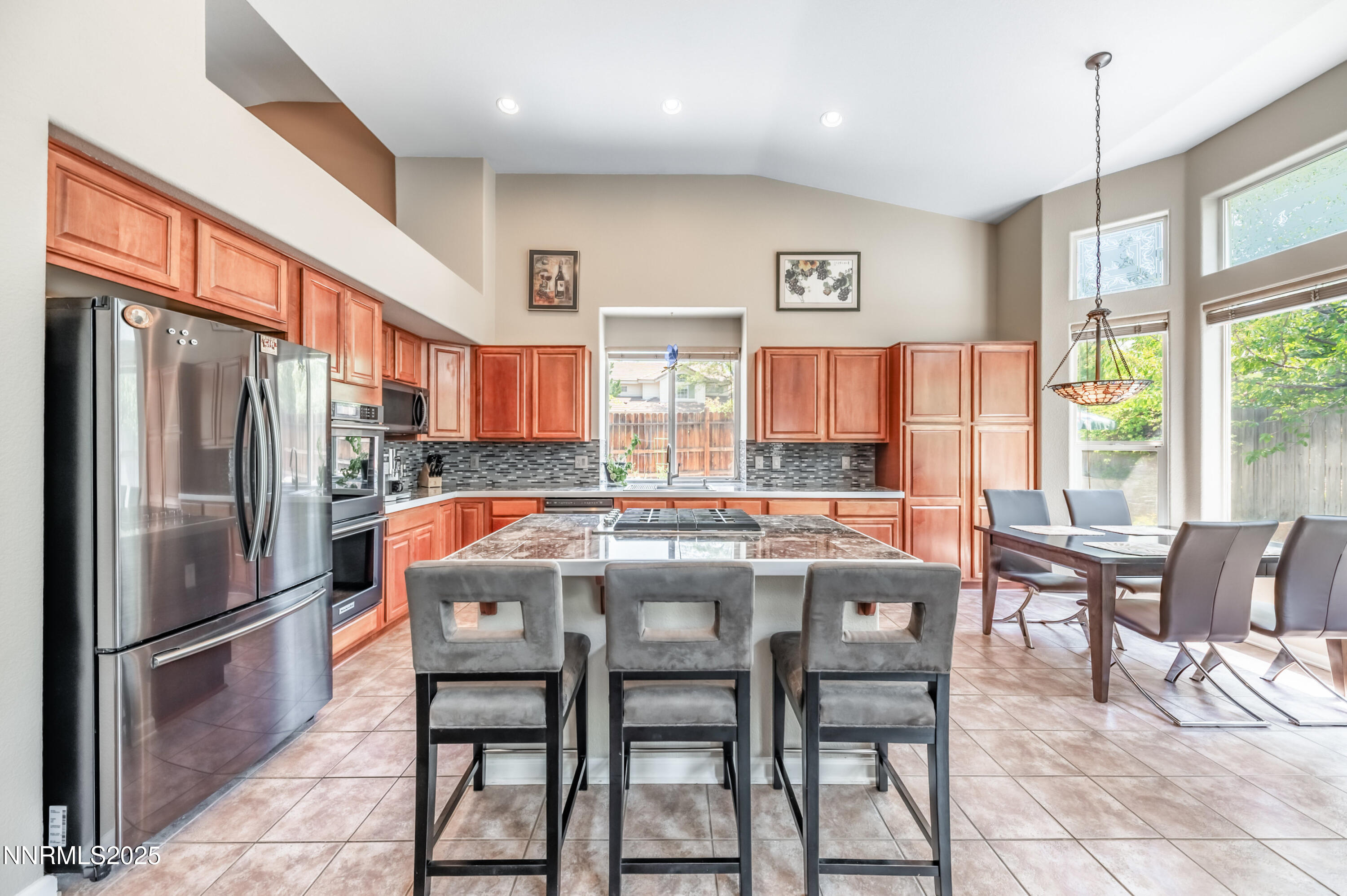 4999 Foxcreek Trail Reno, NV 89519 - Photo 9 of 46 f-1028_654