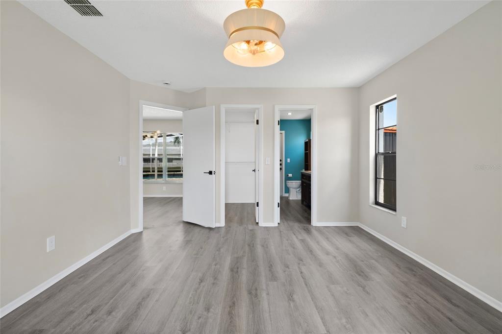 1035 Jason Ridge Court Kissimmee, FL 34747 - Photo 13 of 70 Gallery Image 13