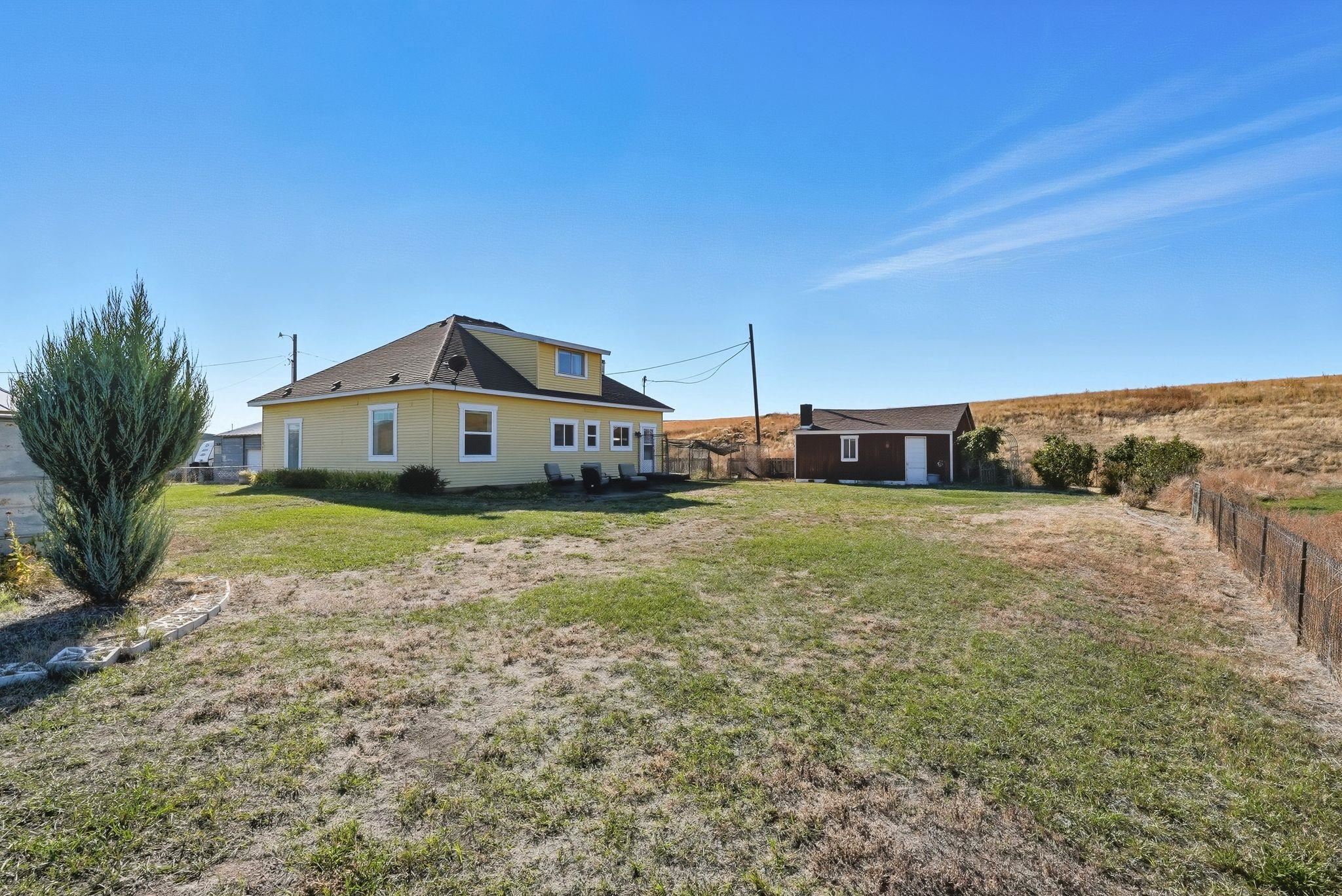 5283 Estate Road North Sprague, WA 99032 - Photo 30 of 43