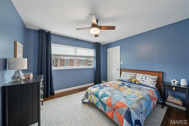 $525,000 | 323 Algonquin Drive, Ballwin, MO 63011