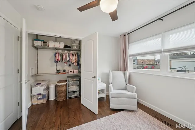 $525,000 | 323 Algonquin Drive, Ballwin, MO 63011