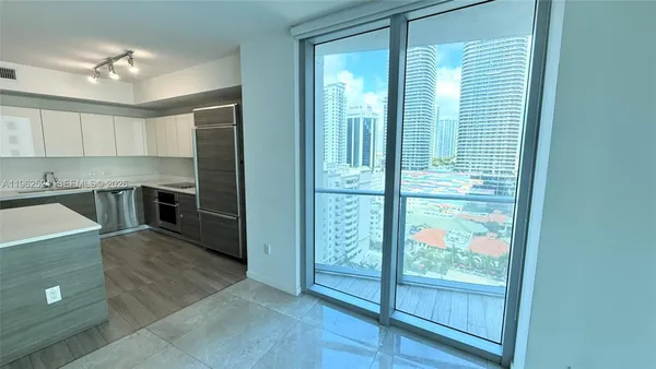 $4,330 | 1100 South Miami Avenue, Unit 1710, Miami, FL 33130