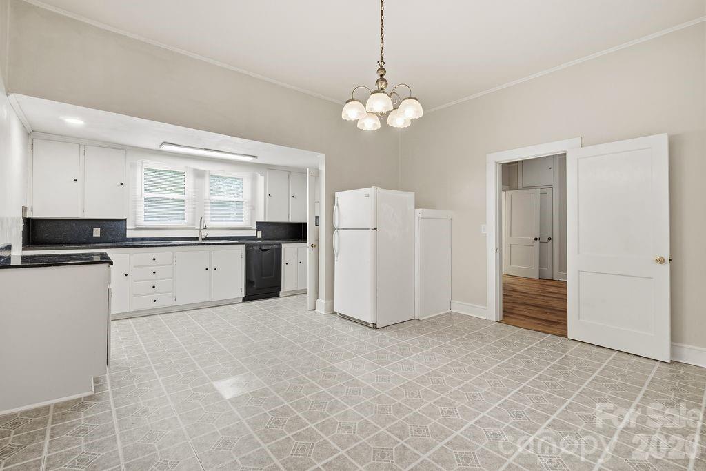 625 North Main Street Kannapolis, NC 28081 - Photo 5 of 26