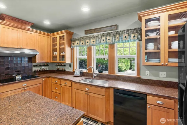 $1,279,000 | 23119 164th Street East, Orting, WA 98360