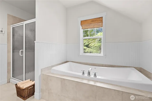 $1,279,000 | 23119 164th Street East, Orting, WA 98360