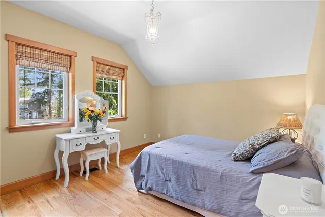 $1,279,000 | 23119 164th Street East, Orting, WA 98360