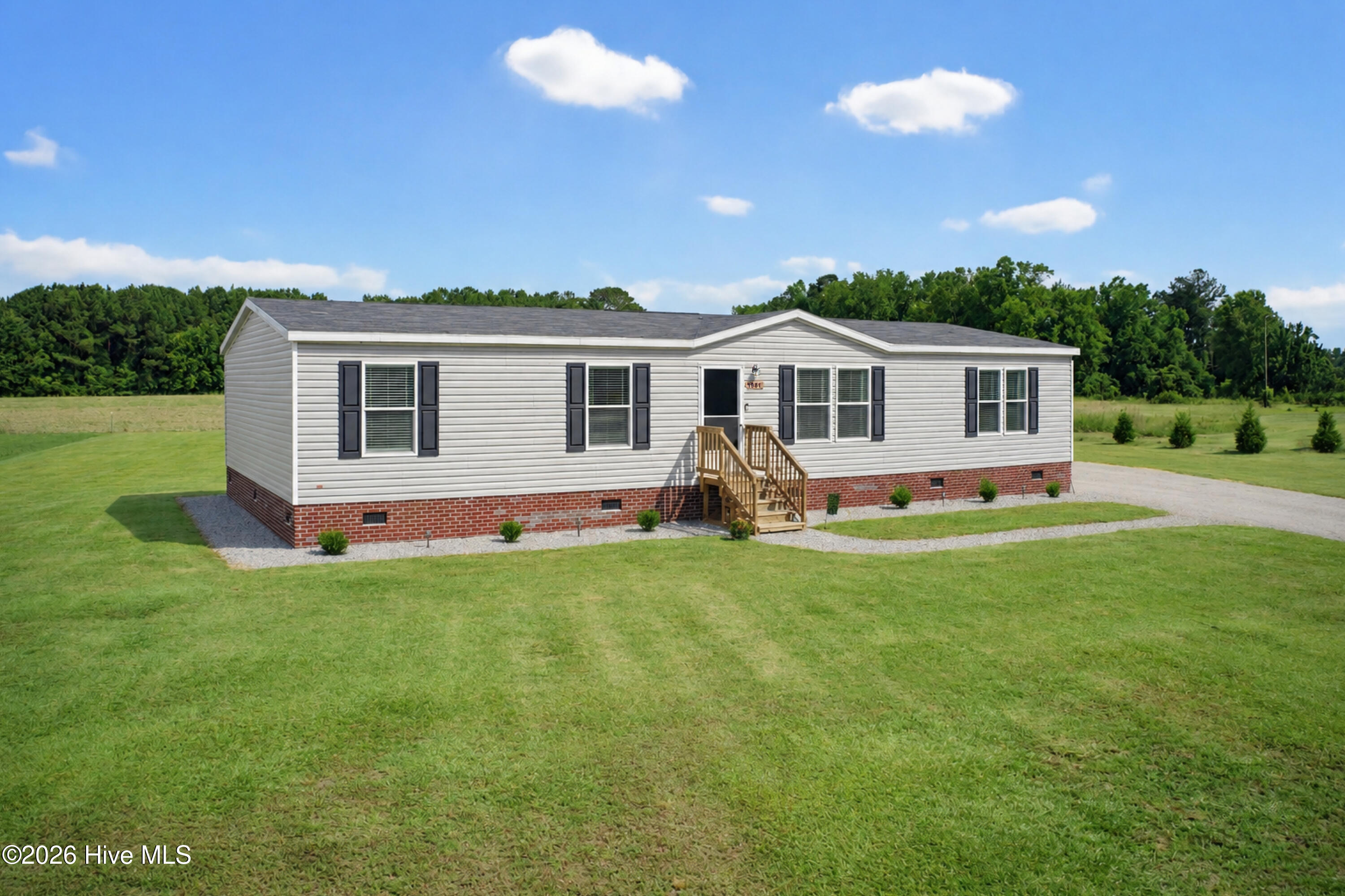 1901 Peacock Road Whiteville, NC 28472 - Photo 3 of 72