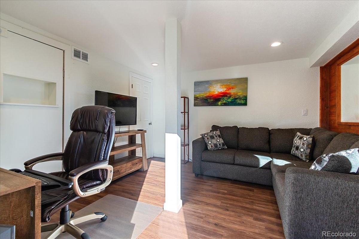 33424 Freda Road Pine, CO 80470 - Photo 17 of 32 Gallery Image 17