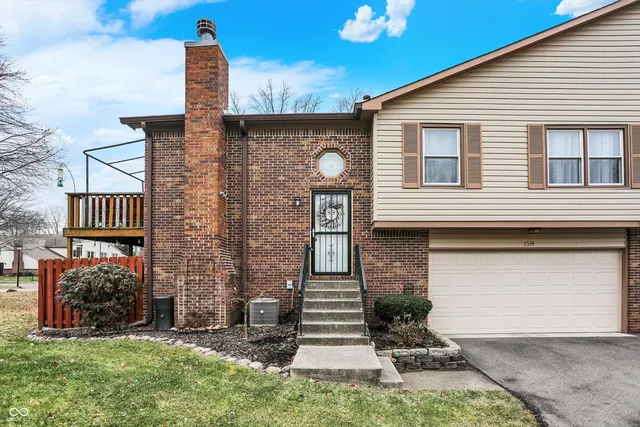 $240,000 | 2534 North Willow Way, Indianapolis, IN 46268