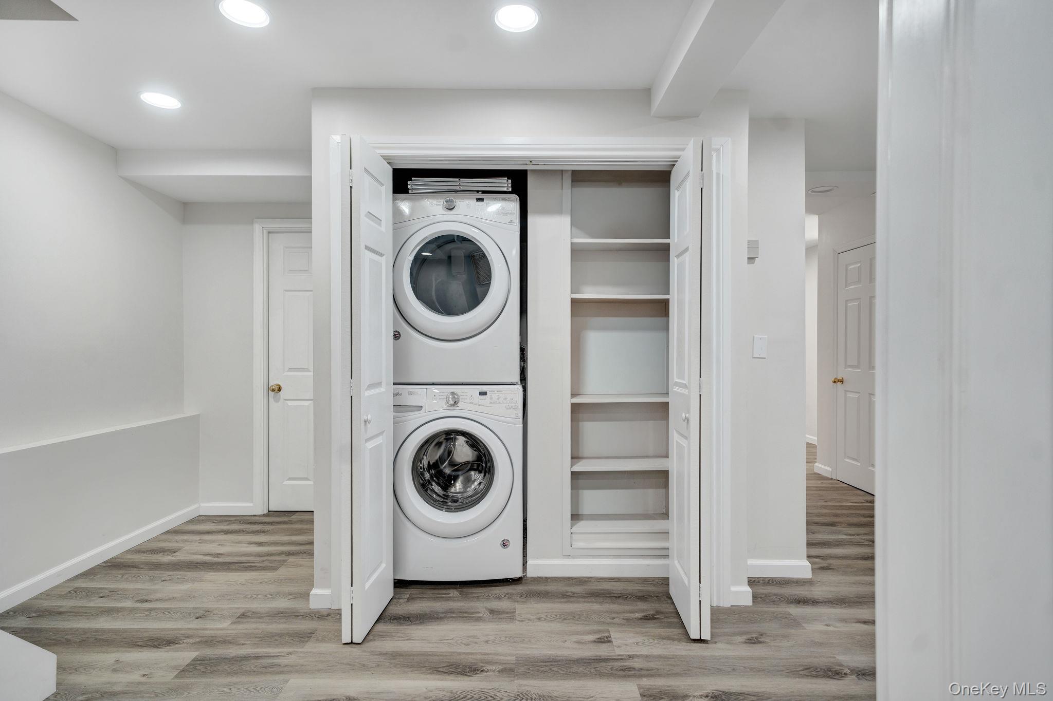 76 Balcom Road Farmingdale, NY 11735 - Photo 20 of 23