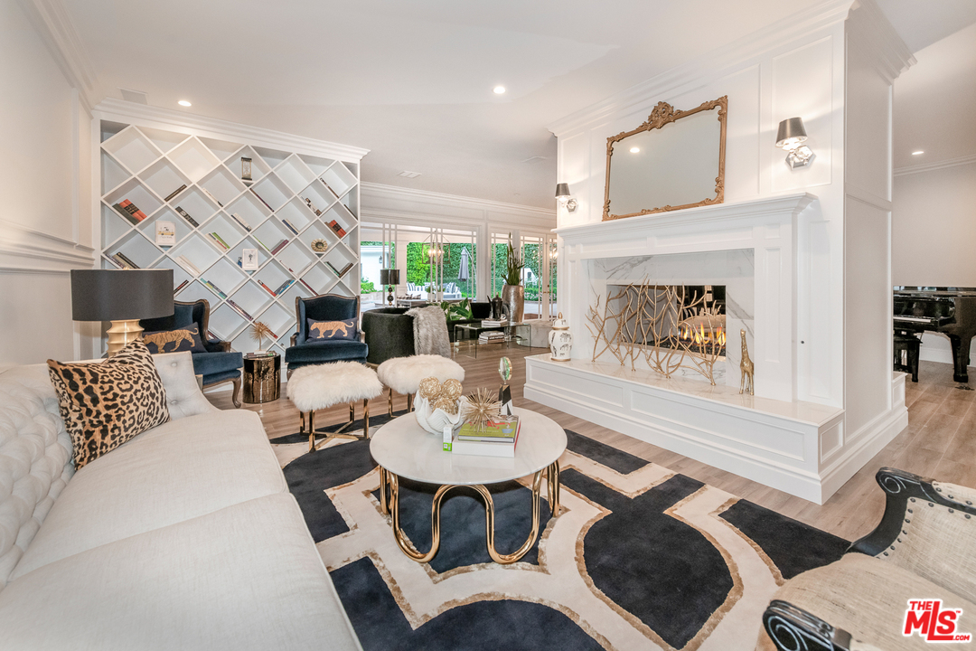 15771 Royal Ridge Road Sherman Oaks, CA 91403 - Photo 6 of 41 Gallery Image 6