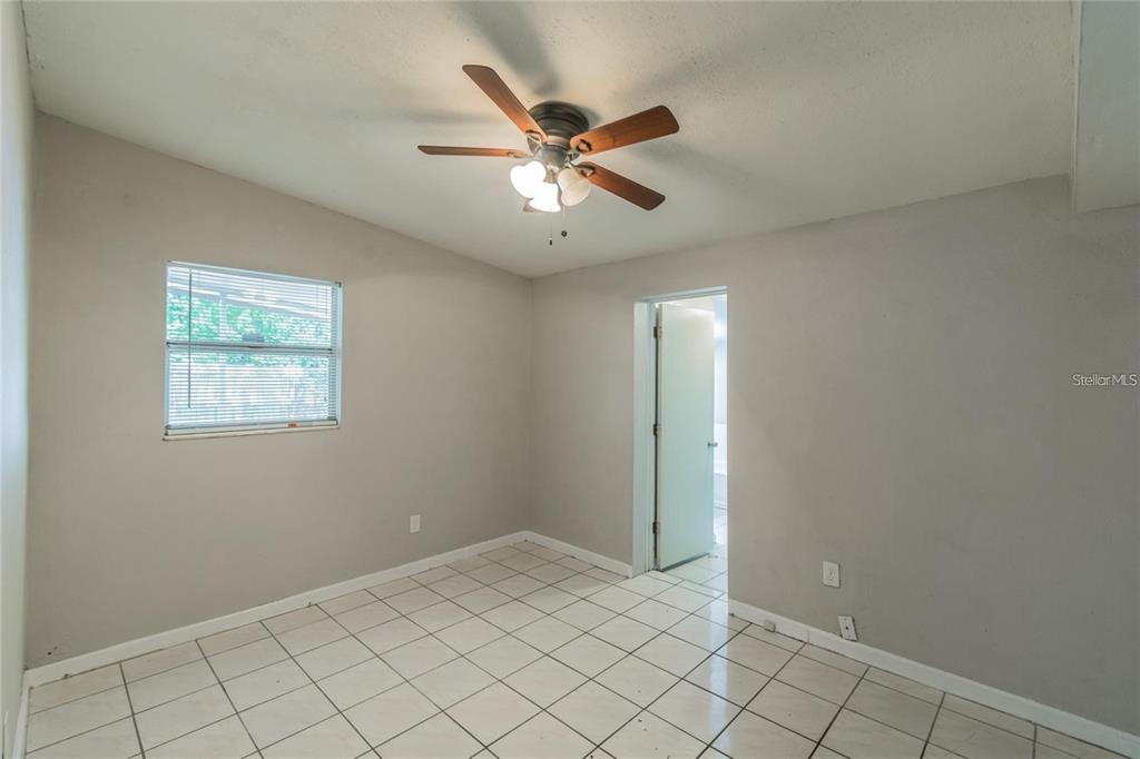 1911 West St Conrad Street Tampa, FL 33607 - Photo 14 of 35 a view of an empty room