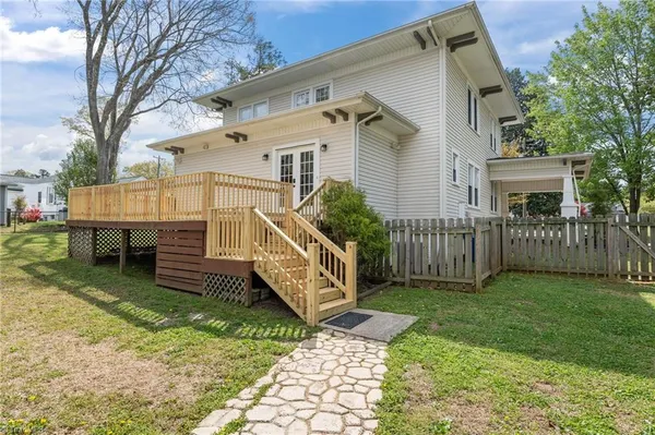 $399,900 | 303 East Swannanoa Avenue, Liberty, NC 27298