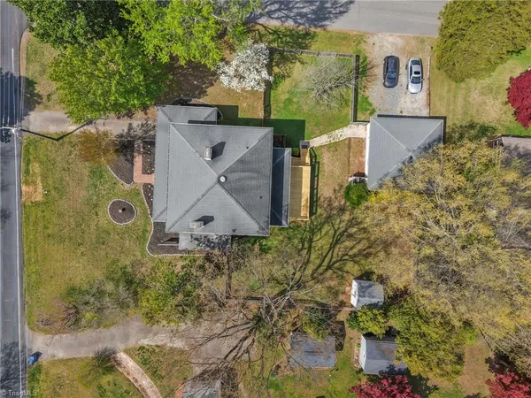 $399,900 | 303 East Swannanoa Avenue, Liberty, NC 27298