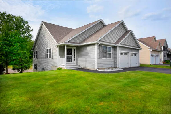 $625,000 | 125 Brody Lane, Hudson, NH 03051