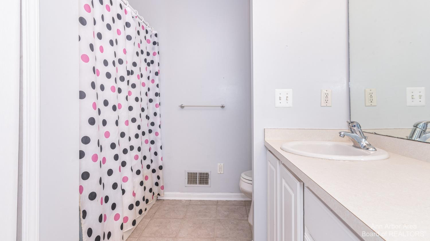 2478 Ridgewood Drive Howell, MI 48843 - Photo 43 of 52 Photo 43