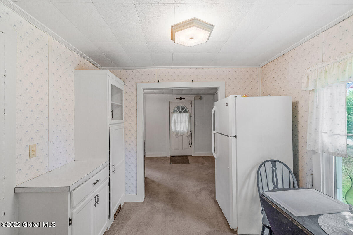 577 Sacandaga Road Schenectady, NY 12302 - Photo 14 of 29 577 Sacandaga Road Schenectady NY 016 ML