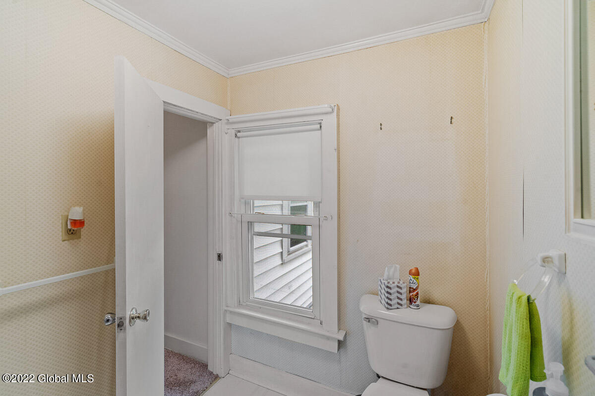577 Sacandaga Road Schenectady, NY 12302 - Photo 27 of 29 577 Sacandaga Road Schenectady NY 027 ML