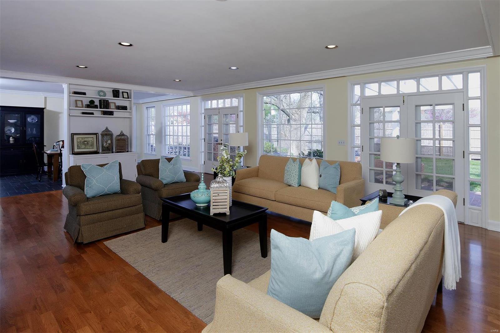 4 Ridgetop Drive St. Louis, MO 63117 - Photo 20 of 42 Gallery Image 20