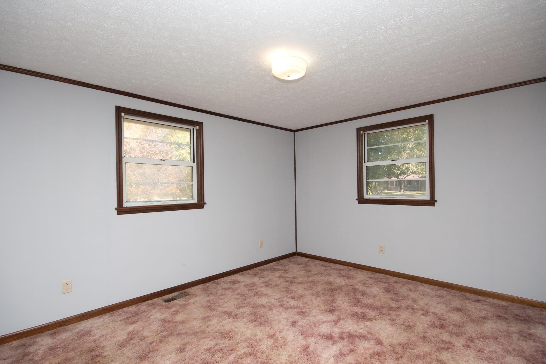 180 Dorris Road Portland, TN 37148 - Photo 9 of 19 an empty room with windows
