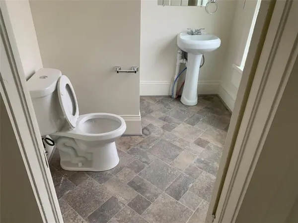 $399,000 | 617 West Gandy Street, Denison, TX 75020