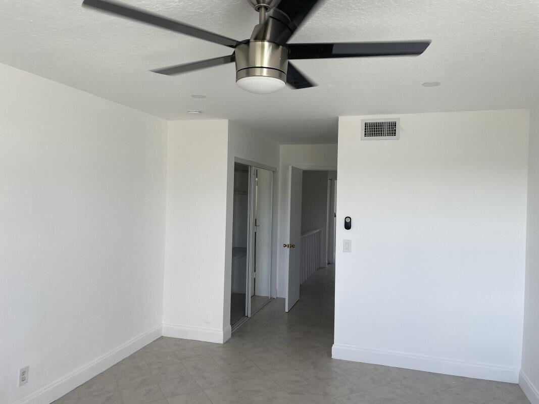 9500 Southwest 3rd Street, Unit 219 Boca Raton, FL 33428 - Photo 8 of 12 IMG_3182JPG