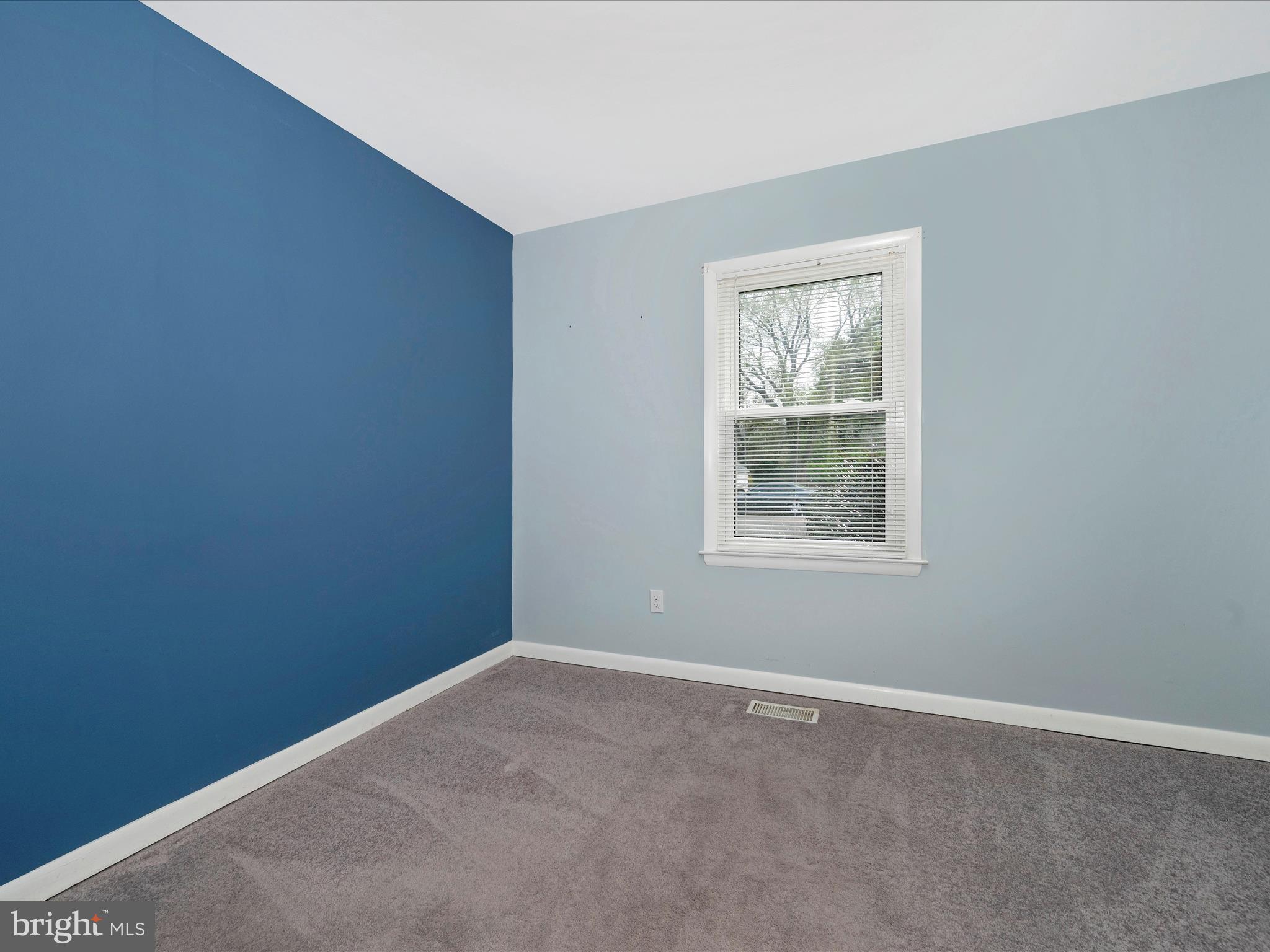 337 Walgrove Road Reisterstown, MD 21136 - Photo 29 of 51 Bedroom 3