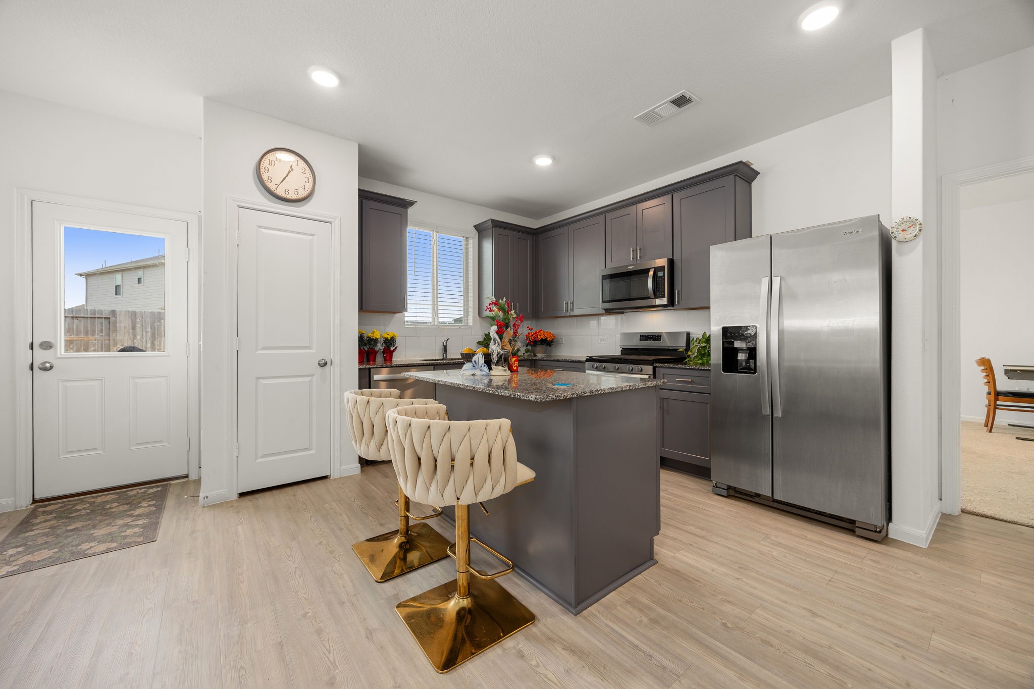 16907 Elm Grove Road Conroe, TX 77302 - Photo 11 of 50 Kitchen