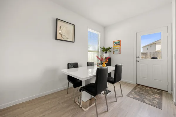 $300,000 | 16907 Elm Grove Road, Conroe, TX 77302