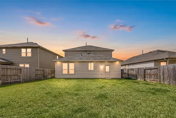 $300,000 | 16907 Elm Grove Road, Conroe, TX 77302