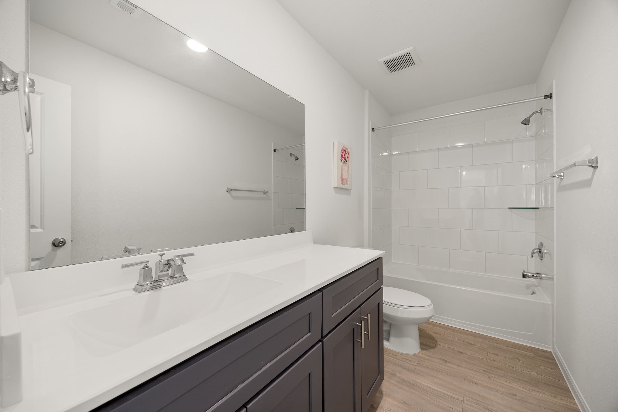 16907 Elm Grove Road Conroe, TX 77302 - Photo 30 of 50 Bathroom #3