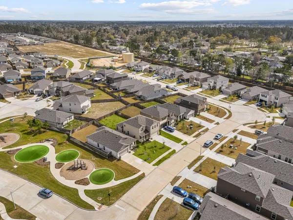 $300,000 | 16907 Elm Grove Road, Conroe, TX 77302