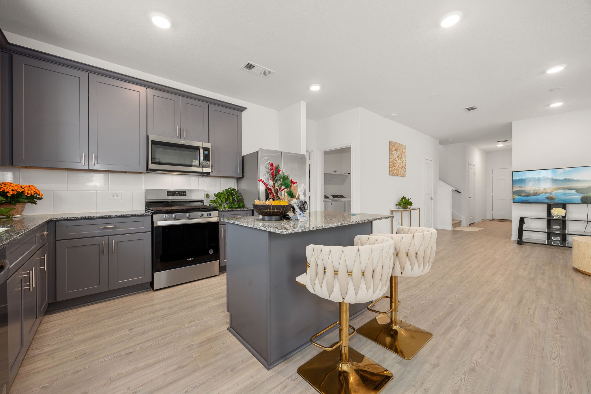 16907 Elm Grove Road Conroe, TX 77302 - Photo 10 of 50 Kitchen